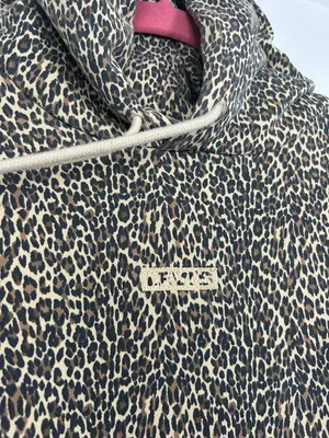 Levi's Women’s medium hoodie, cheetah print oversized sweatshirt thumbnail 3