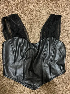 Shein Black Crop Tank thumbnail 1