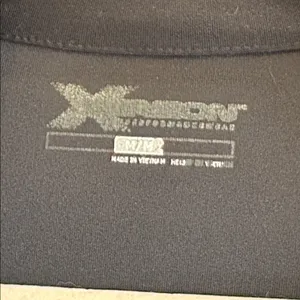 Xersion | Basic Black Zip Up Running Exercise Jacket w/ Thumb Holes Size Medium thumbnail 3