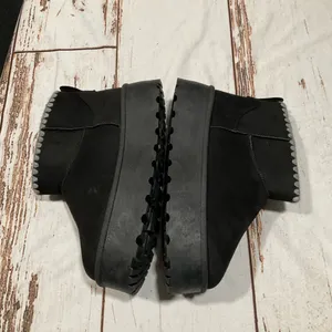 Nwot Pazzle Slip On‎ Slippers Platform Sole Faux Fur Lining Booties thumbnail 9