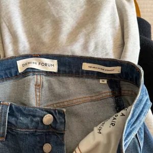 Denim Forum Arlo High-Rise Aritzia Straight Jeans thumbnail 8