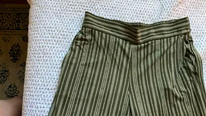 Kirkland Signature costco yoga pants thumbnail 2