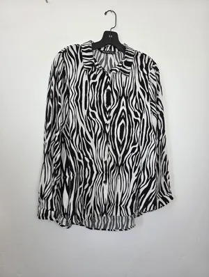 Big Dart Zebra Print Button Up Shirt Blouse Top Viscose Lightweight Comfy Large thumbnail 2