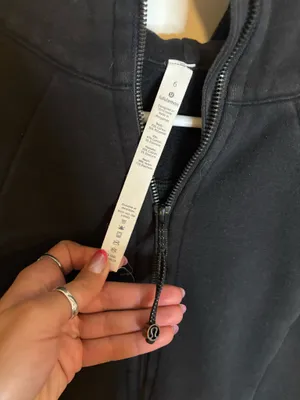 Lululemon Scuba thumbnail 3
