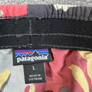Patagonia Barely Baggies Shorts Women’s Large Elastic Drawstring Waist Floral thumbnail 2