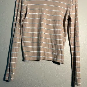 SO Women's Tan Striped Long Sleeve Top SZ XS Summer Casual T Shirt Cute + Petite thumbnail 5