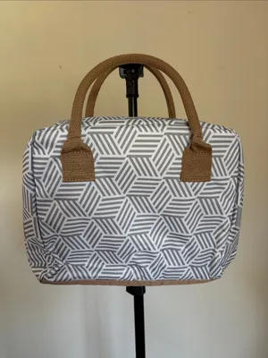 Fit + Fresh Gray Geometric Tote Lunch Bag with Brown Handles thumbnail 2