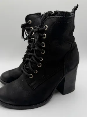 Steve Madden Lauuren Boots Womens 6.5 Black Leather Lace Up Block Heel thumbnail 3