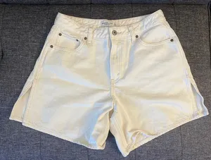 Abercrombie Curve Love Loose Shorts thumbnail 2