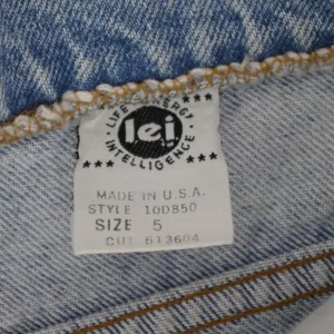 Vintage lei USA Made High Waisted 100% Cotton Denim Shorts 5 Jr. thumbnail 2