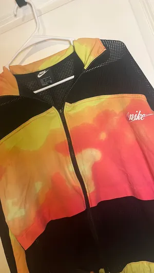 Nike Mesh Jacket Lightweight thumbnail 2