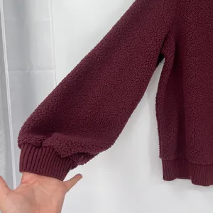 Abercrombie & Fitch Sherpa Womens Top Sz M Cozy Preppy Burgundy Athleisure Soft thumbnail 5
