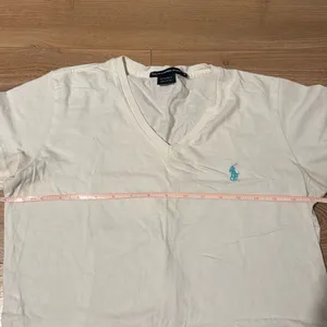Vintage‎ Ralph Lauren Sport White 100% Cotton T-Shirt Size Medium with teal/blue thumbnail 4