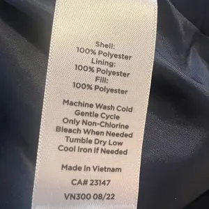 Talbots Women’s‎ Puffer Vest Medium Blue thumbnail 4
