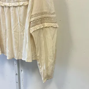 NWT American Eagle Outfitters Boho Babydoll Lightweight Blouse Keyhole Cream Med thumbnail 6