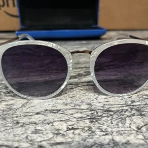 Stylish White Sunglasses Gray thumbnail 8