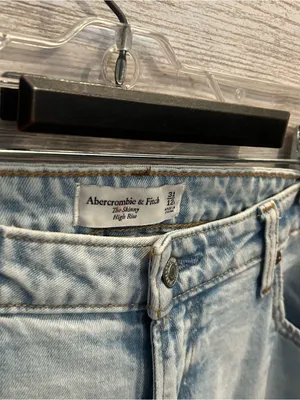 NWT Abercrombie & Fitch High Rise Skinny Jeans Size 31/12 thumbnail 5