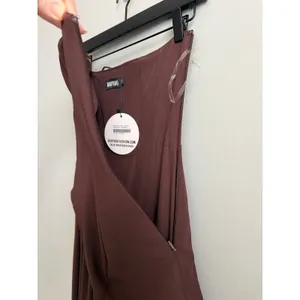 NEW Babyboo Maliyah Maxi Dress in Plum Brown Size Small thumbnail 10