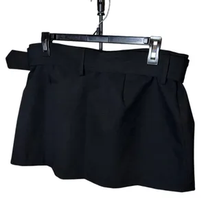 Abercrombie Forme Mid Rise Skort Size Medium Curve Love NWT thumbnail 6