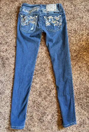 Miss Me Skinny Jeans Signature thumbnail 2