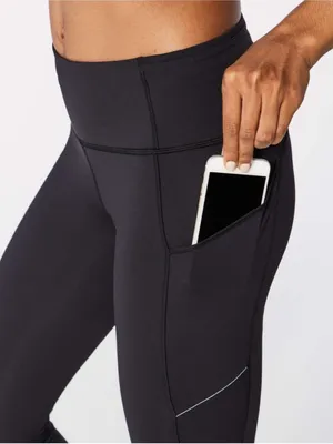 Lululemon Run On Crop 21” Legging Size 10 thumbnail 4