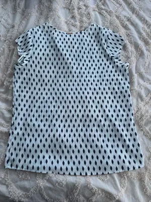 Ivanka Trump Blouse thumbnail 2