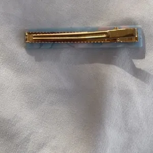 Vintage Women’s Blue Pink Flower Acetate Hair Clip womens Bronze Gold Metal Clip thumbnail 2
