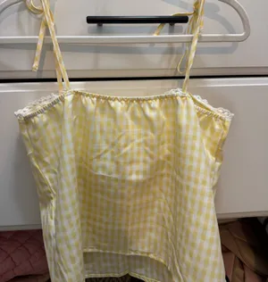 Gingham Yellow Top Size M thumbnail 2
