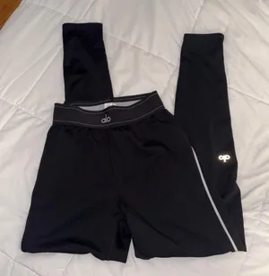 Alo Yoga Leggings Black thumbnail 1