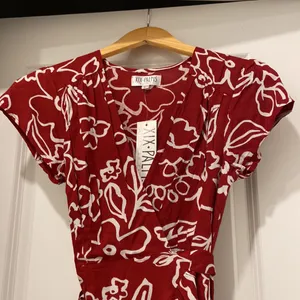 XIX Palms Louvre Party‎ Dress Red thumbnail 3