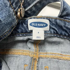 Old Navy Denim Distressed Shortalls Jean Cuffed Short Bib Overalls Size Small thumbnail 11