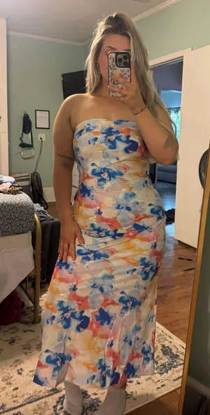 SheIn Lightweight strapless maxi thumbnail 1