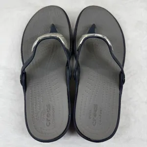 Crocs Sanrah Hammered Circle Wedge Flip Flops Navy Gray‎ Womens Sandal 6 thumbnail 6