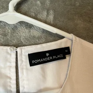 Pomander Place‎ Women's Size Medium White Quinn Tiered Mini Dress Cotton Blend thumbnail 6