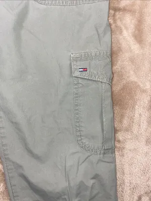 Tommy Hilfiger Light gray Utility Cargo Capris with Drawstring Ankles thumbnail 4