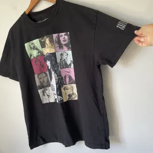 Taylor Swift The Eras Tour Official Tour Merch T-Shirt Black 100% Cotton Size L thumbnail 6