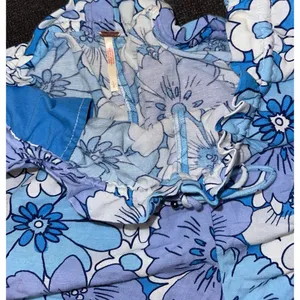 Free people blue floral shorts thumbnail 2