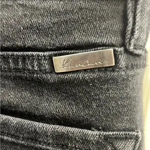 KanCan Black Midrise Skinny Ankle Length- 7/27- Style #KC7085BBK. Cut #34602 thumbnail 8