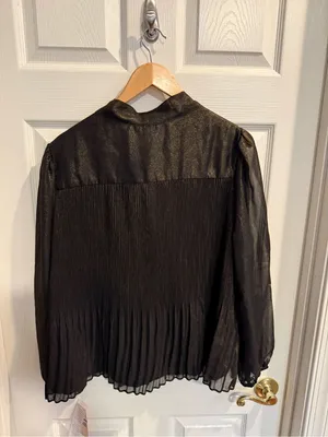 Nanette Lepore Metallic Shimmer Black Gold Pleated Bow Neck Top thumbnail 9