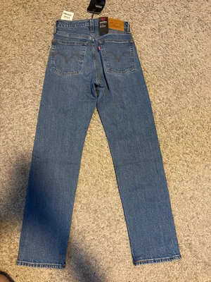 Levi’s Wedgie Straight Jeans thumbnail 2