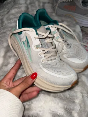 Altra Tennis shoes Gray Size 7 thumbnail 1