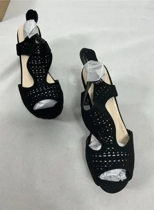 Womans New In Box Bonnibel Tanika Platform Wedge Slingback Sandals 7 Black thumbnail 1