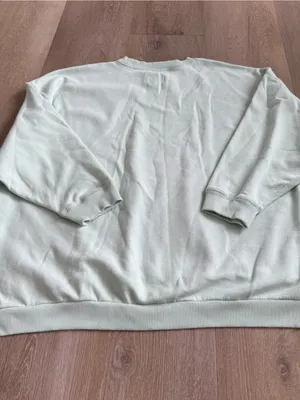 American Eagle Light Mint Crewneck Sweatshirt thumbnail 5