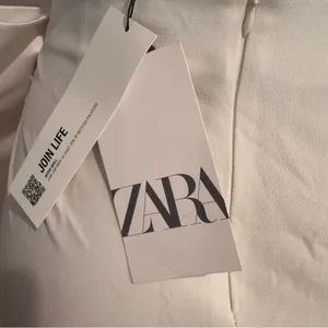 New Zara Satin Bow Mini Skort Skirt Sz XS White NWT thumbnail 5