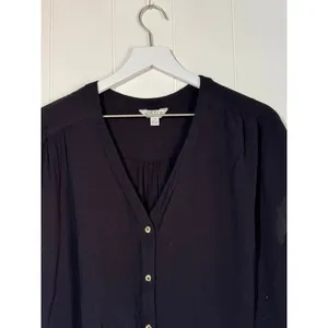 Orvis Black Rayon Button Front Blouse Relaxed V Neck Top Women’s Large thumbnail 5