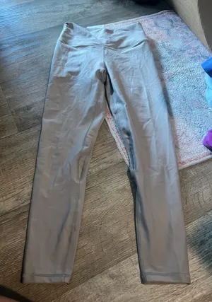 YPB High-Waist Light Taupe Leggings small short thumbnail 1