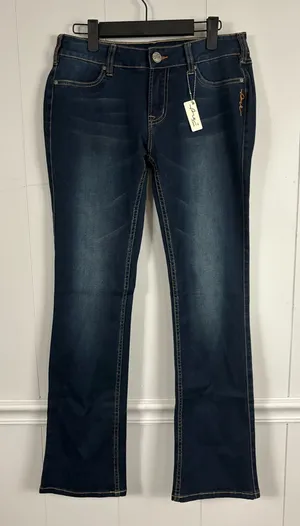 NWT Love Signature Denim Blue Bootcut Jeans 28 Casual Basic Everyday Women’s thumbnail 1