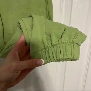 Brandy Melville Green Rosa Sweatpants thumbnail 6