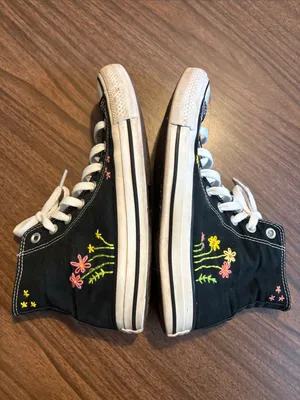Converse Men 7 Women 9 Black High Top Sneakers Pink & Yellow Floral Embroidery thumbnail 2