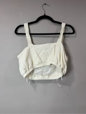 NWT Lelis Crop Top thumbnail 5